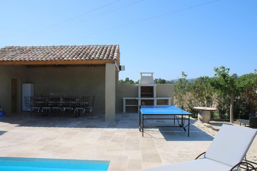 Mas En Campagne Villa Mallemort Exterior photo